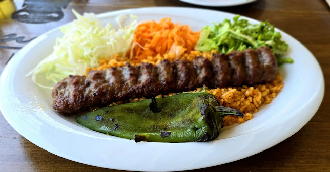 Джанам - турски - Гастрономия и хотелиерство