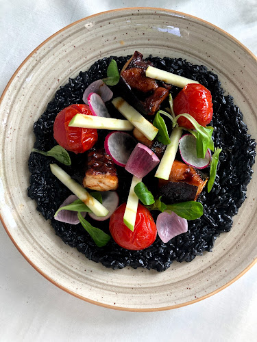 Арт Галерия - ресторант "Филипополис" - Гастрономия и хотелиерство