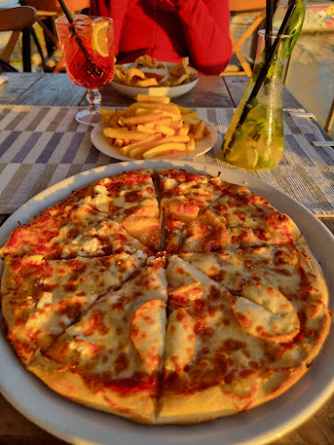 Ресторант "Ел Симпатико" - Гастрономия и хотелиерство