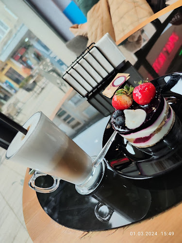 Sweet House Cafeteria - Гастрономия и хотелиерство