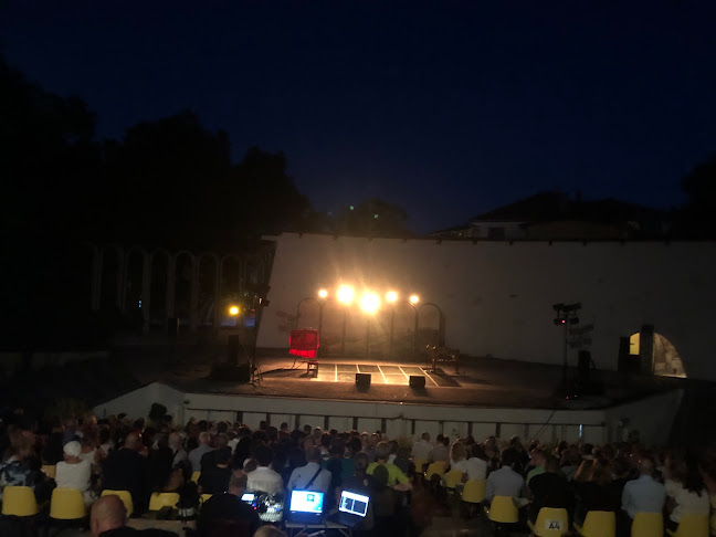 Ресторант "Летен Театър" Добрич - Гастрономия и хотелиерство