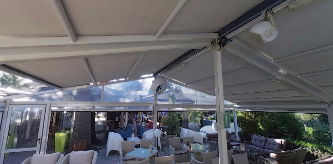 Comentarii opinii despre Gardens retro bar&café