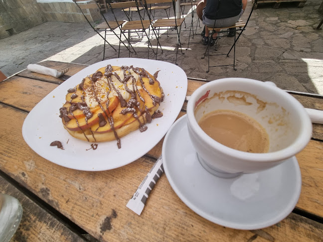 Център, пл. "Възраждане, 5600 Троян