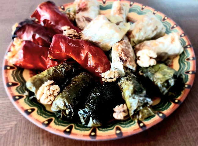 ж.к. Изгрев, ул. „Елемаг“ 19, 1113 София