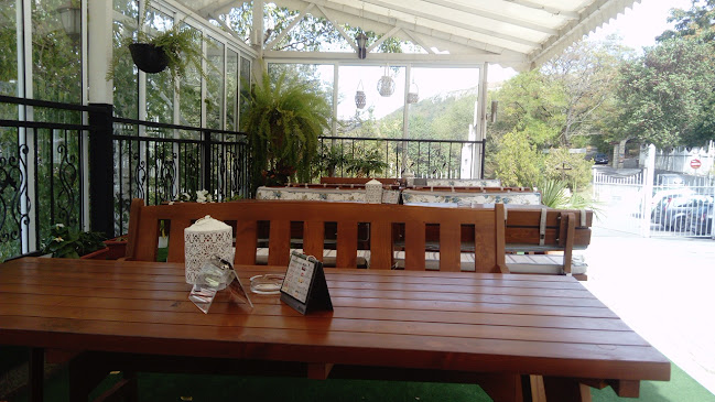 Opinii despre Ovech Complex Restaurant în Аспарухово - Гастрономия и хотелиерство