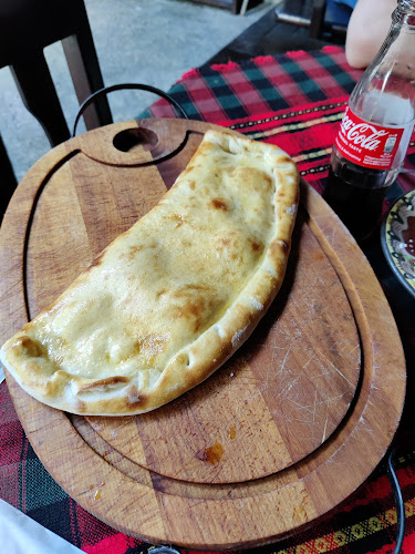 Войводи - Гастрономия и хотелиерство