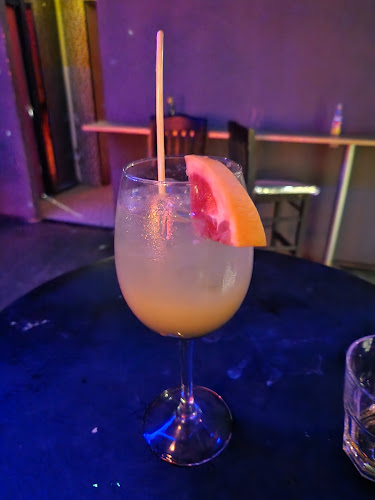 Tell Me Bar - София