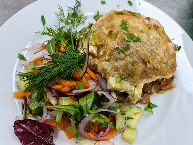 Ресторант" Бяло море" - Гастрономия и хотелиерство