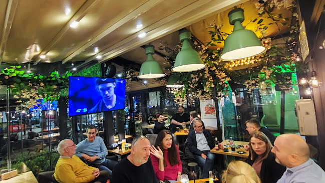 София център, бул. „Витоша“ 10, 1000 София