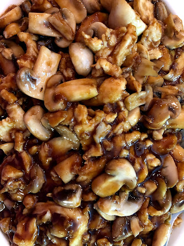 Фу Ън Юен - Гастрономия и хотелиерство