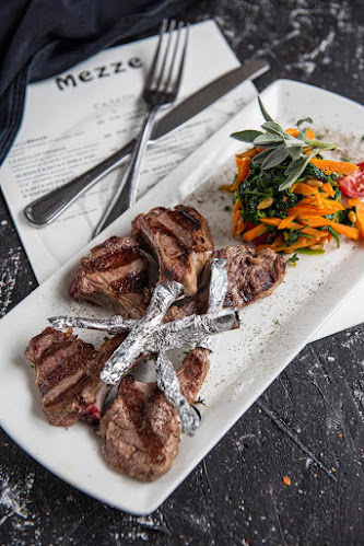 ж.к. Изток, ул. „Николай Хайтов“ 12, 1113 София