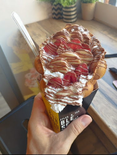 Bubble House Waffles - Гастрономия и хотелиерство