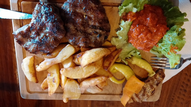 кв. Грамадето, ул. „Пирин“ 96, 2770 Банско