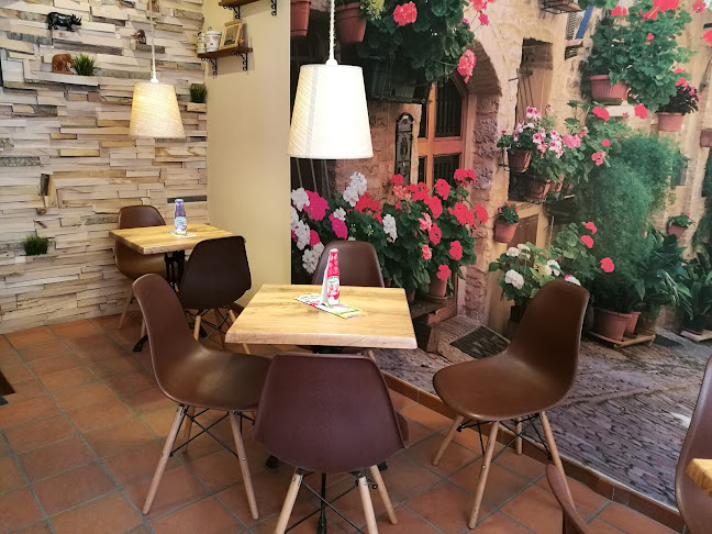 Иигълс кафе