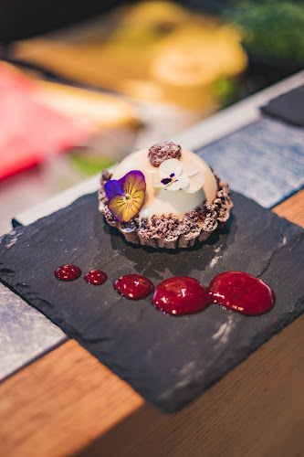 София център, бул. „Цар Освободител“ 16, 1000 София