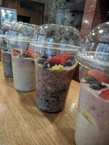 Comentarii opinii despre Пицария Ресторант Retro Castela