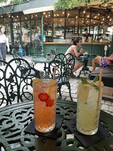 София център, ул. ,,Ангел Кънчев" 9, 1000 София