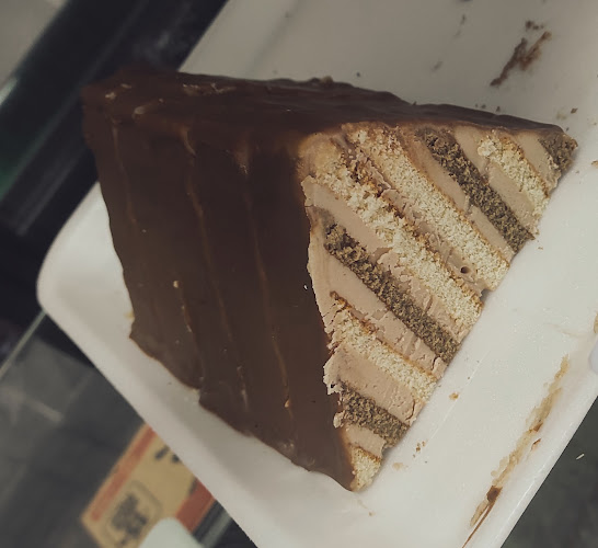 ж.к. Дружба 1, ул. „Тирана“ 14, 1592 София