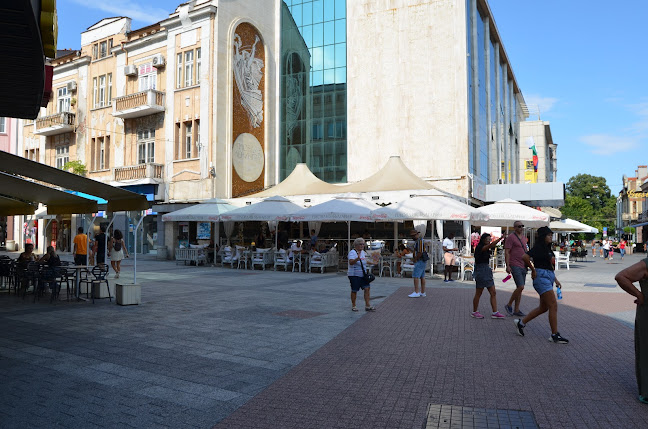 Comentarii opinii despre Уайт бар