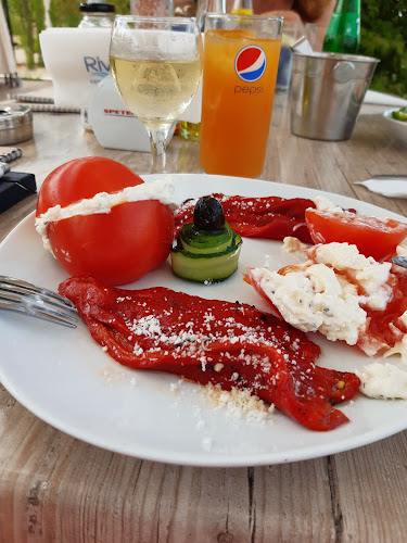 Opinii despre Комплекс "The River" în Козлодуй - Гастрономия и хотелиерство