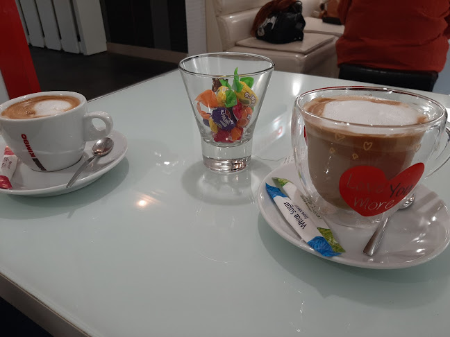 Русе Център, пл. „Света Троица“ 17, 7000 Русе