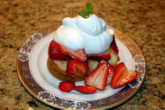 Opinii despre CAFE CLUB VIENNA în Ловеч - Гастрономия и хотелиерство