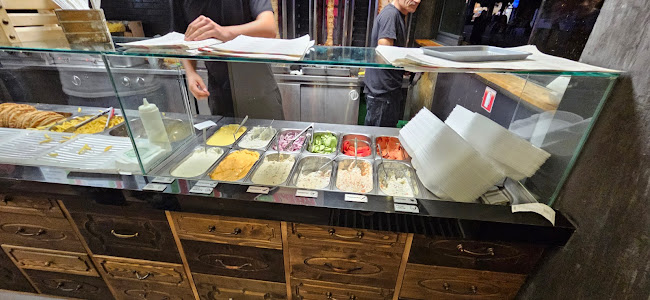 Гиро Ленд - София