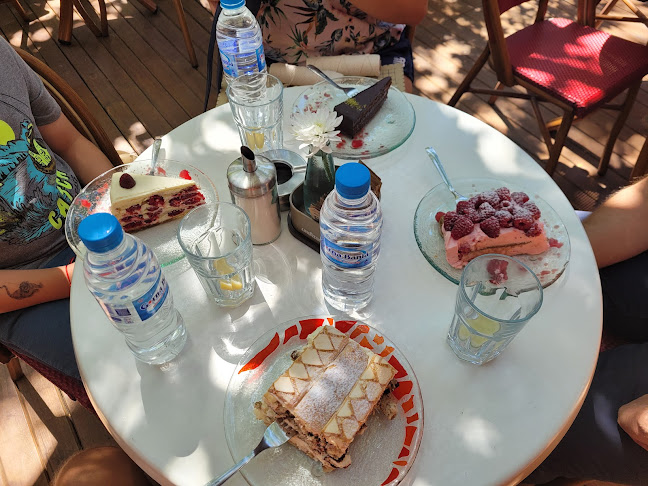 ж.к. Изток, ул. „Фредерик Жолио Кюри“ 10, 1113 София