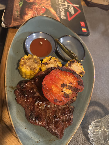 Куинс пъб Банско