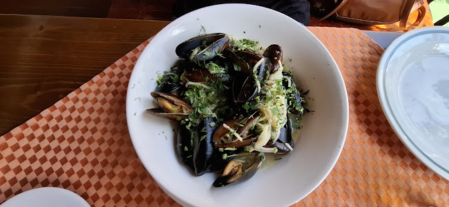 Opinii despre Bistro Fontana Primorsko în Приморско - Гастрономия и хотелиерство