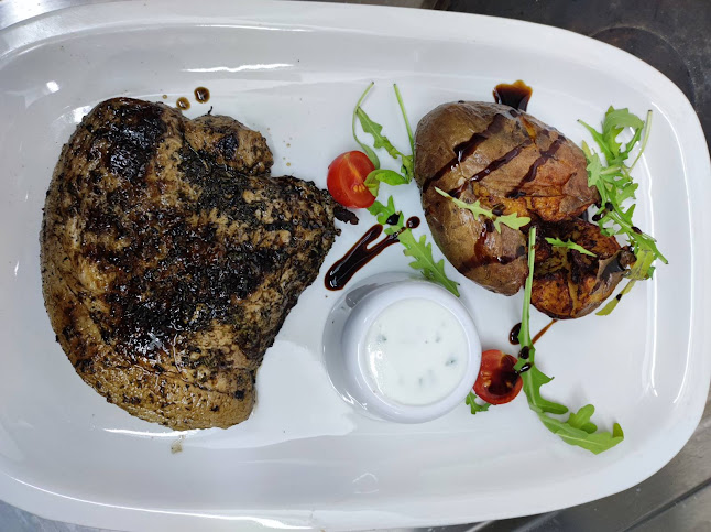 Comentarii opinii despre OSCAR Wine Bar & Gastro