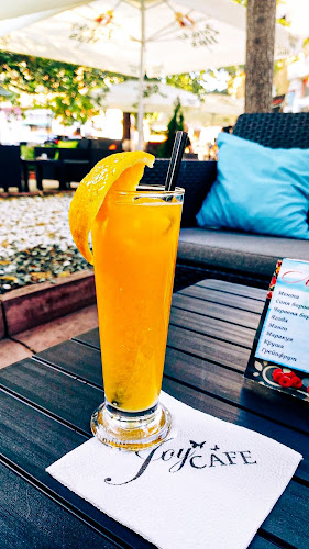 ул. „Ал. Стамболийски“ 1, 8500 Айтос