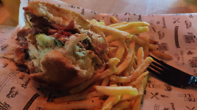 Стрийт шефс 2 - камион с храна Лозенец - Гастрономия и хотелиерство