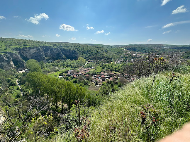 Снек бар "Червен" - Гастрономия и хотелиерство