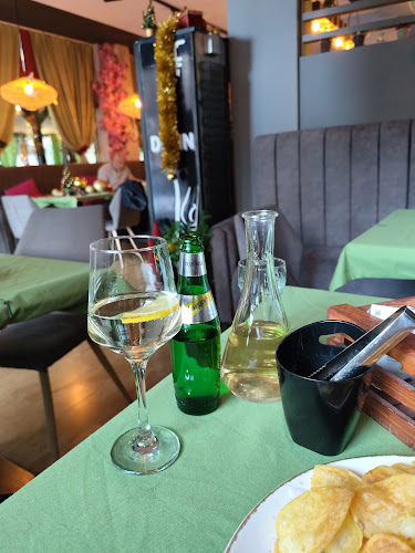 Амаро | Бар и Динър | ресторант | храна | доставки - София