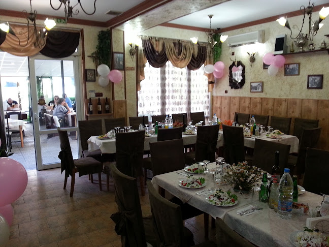 ж.к. Христо Ботев - СеверЮжен, ул. „Стамат Икономов“ 11, 4004 Пловдив