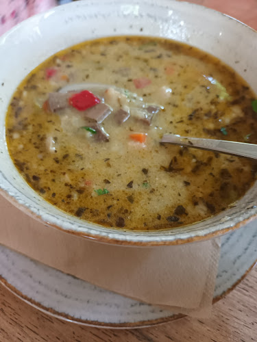 Opinii despre Ресторант Колелото în Търговище - Гастрономия и хотелиерство