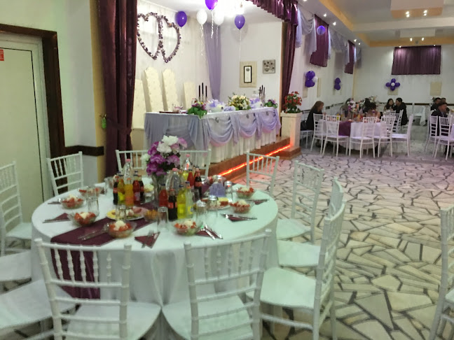 Opinii despre Сватбен салон Мутлу în Момчилград - Гастрономия и хотелиерство
