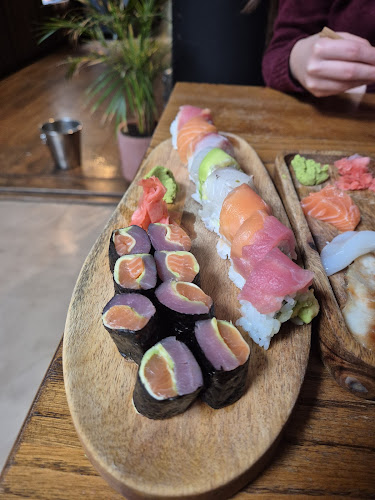 Comentarii opinii despre The Sushi Bar