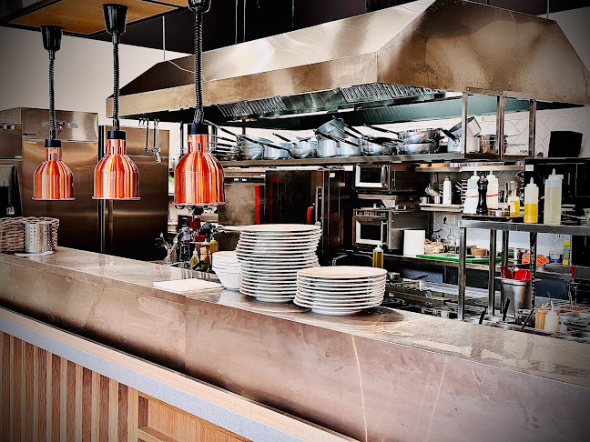 Leo's pizza "Trattoria"