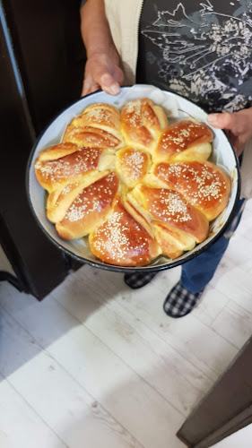 Каравана Парк - Гастрономия и хотелиерство