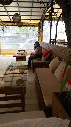 ж.к. Акация, бул. „България“ 24, 5000 Велико Търново