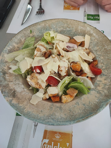 ж.к. Христо Ботев - СеверЮжен, ул. „Стамат Икономов“ 11, 4004 Пловдив