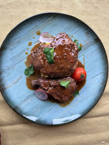 Бирария Гролш - Гастрономия и хотелиерство