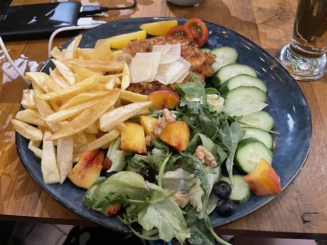 КапанаРайон Централен, ул. „Загреб“ 1, 4000 Пловдив