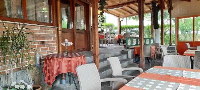 Бистро Глинени Гърнета - Гастрономия и хотелиерство