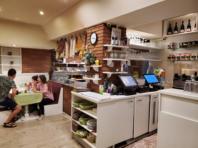 Русе Център, ул. „Църковна независимост“ 16, 7000 Русе