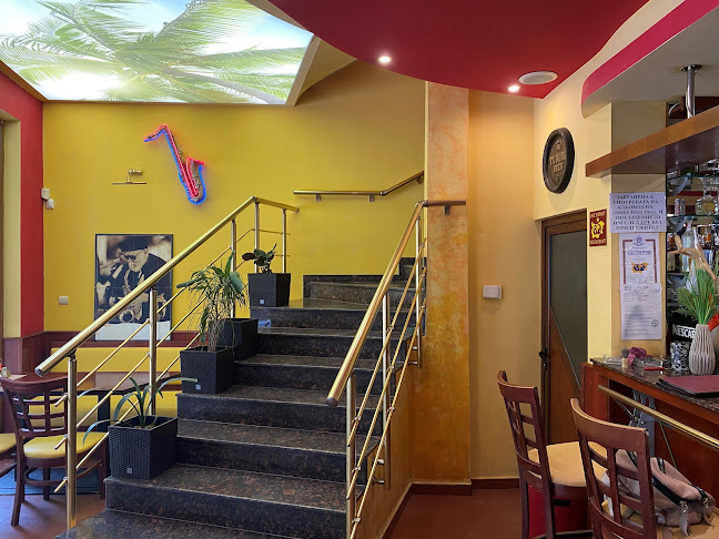 Comentarii opinii despre РЕСТОРАНТ & АПАРТАМЕНТ за гости КАПРИЗ