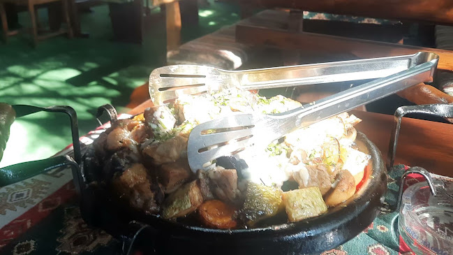 Кестена - Гастрономия и хотелиерство