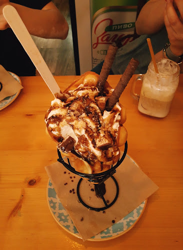 Comentarii opinii despre ВкусотéриЯ | cafe & burgers